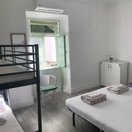 Aloha Hostel Portimao
