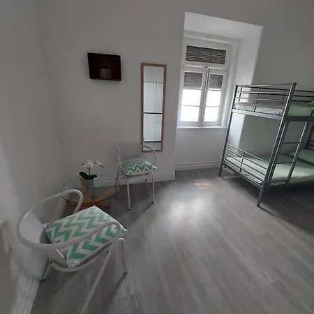 Aloha ホステル ポルティマン